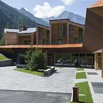 Aethos Monterosa
