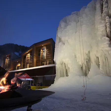 Hotel Campzero Active Luxury