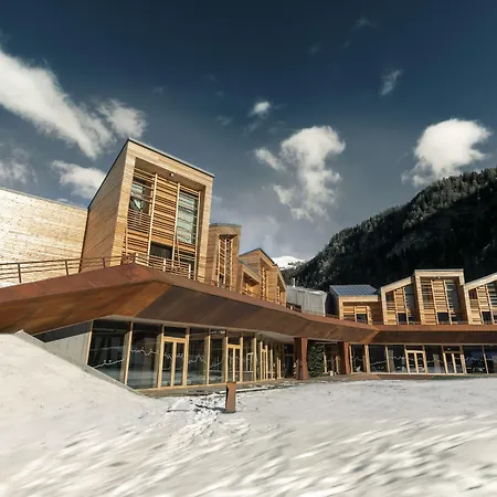 Campzero Active Luxury 5*