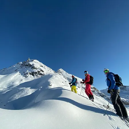 Campzero Active Luxury Hotel 5*