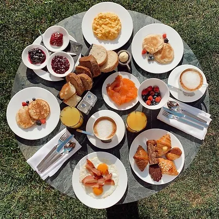 Aethos Monterosa Hotel