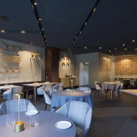 Aethos Monterosa ホテル 5*