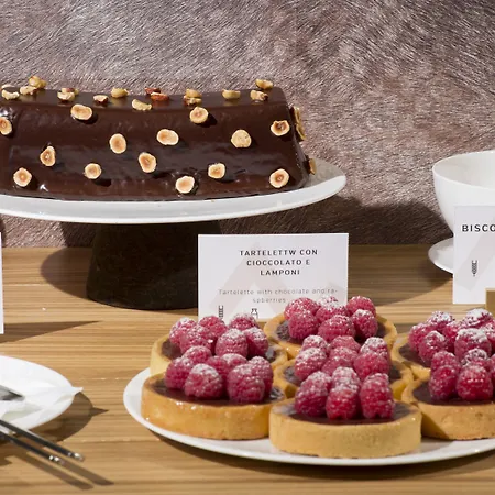 호텔 Aethos Hotel Monterosa