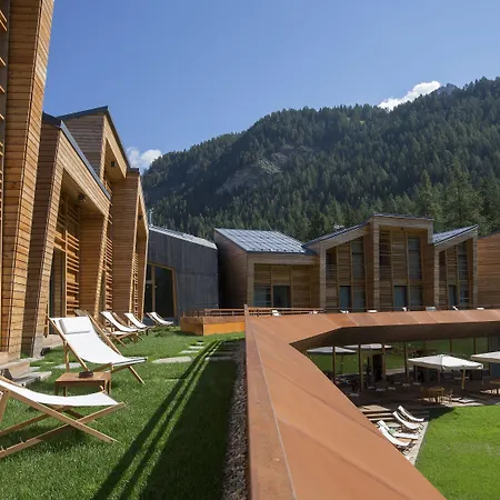 호텔 Aethos Hotel Monterosa 5*