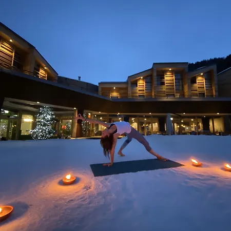 Aethos Hotel Monterosa 샴폴루크