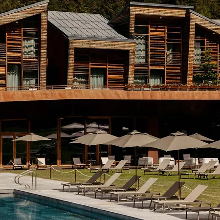 Szálloda Aethos Monterosa 5*