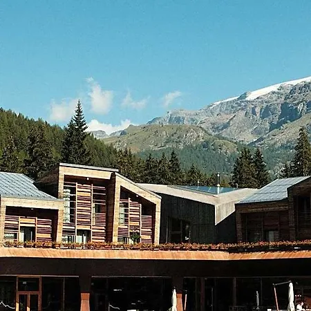 Aethos Monterosa Champoluc