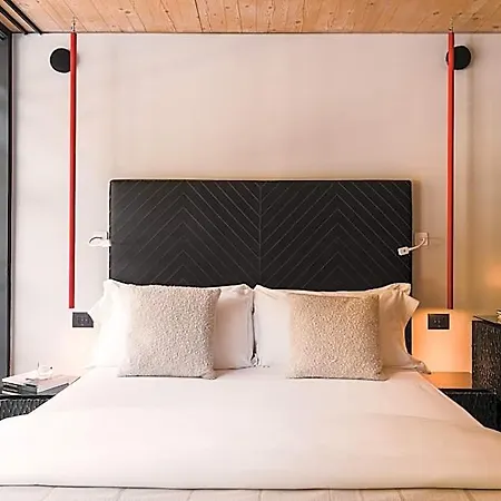Aethos Monterosa 5*