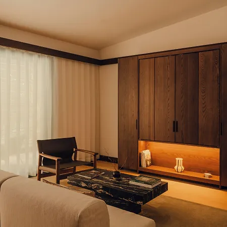 Aethos Monterosa Otel