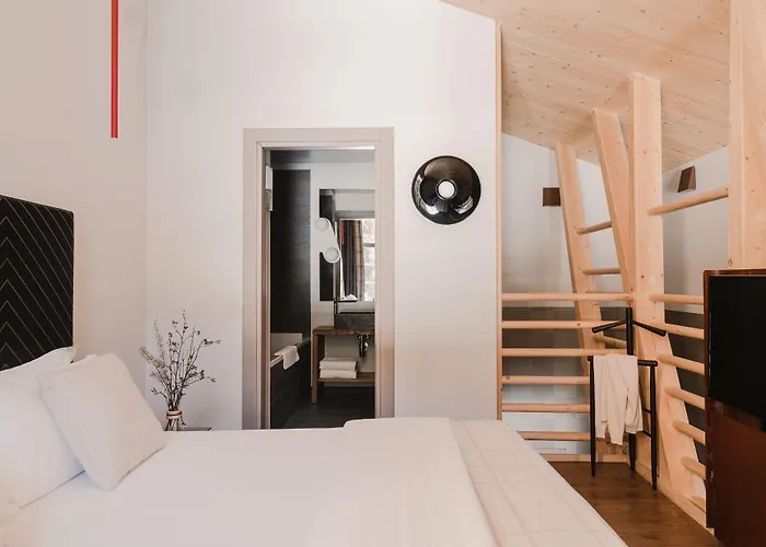 Aethos Hotel Monterosa